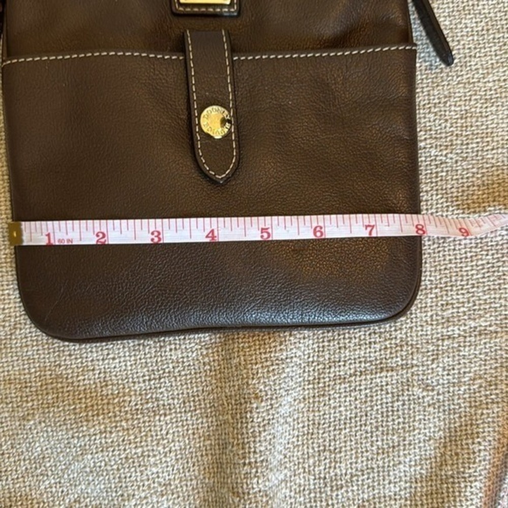 Dooney & Bourke Pebble Grain Letter Carrier Crossbody Brown Leather with COA - Picture 11 of 16